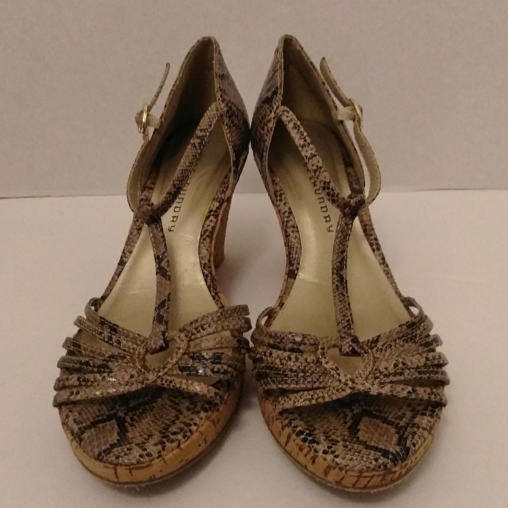 Chinese Laundry python wedges - Picture 6 of 6